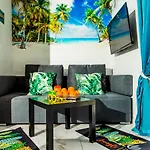 Temple Luxury Ferienhaus *